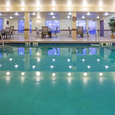 Holiday Inn Express Hotel & Suites Grand Forks By Ihg Zewnętrze zdjęcie